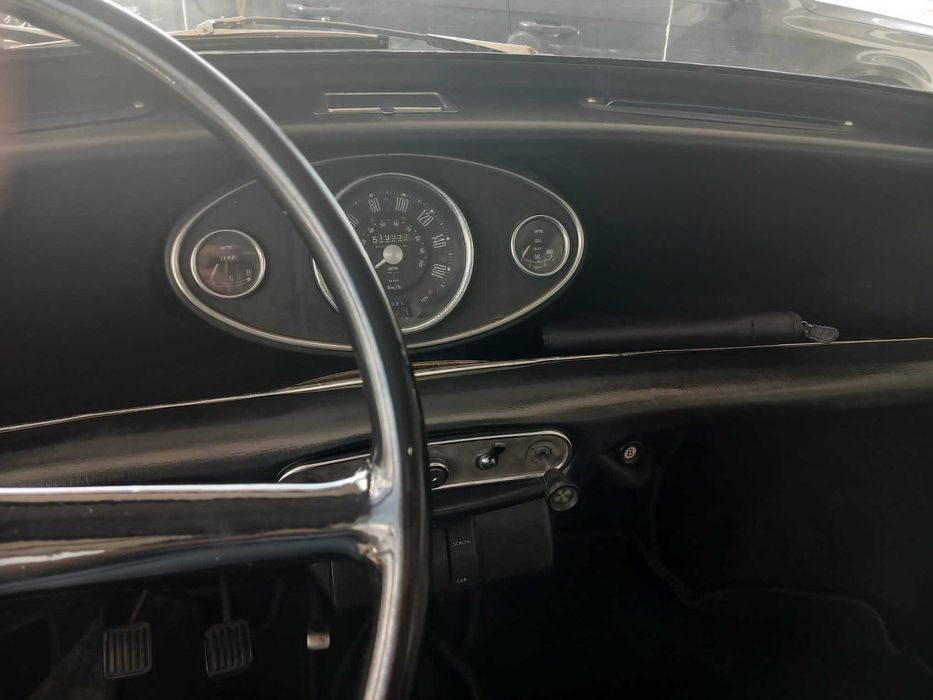 Clássico - Austin Mini Cooper MK II