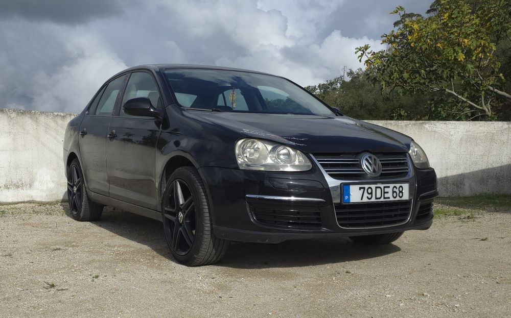 Volkswagen Jetta — fotografia 3