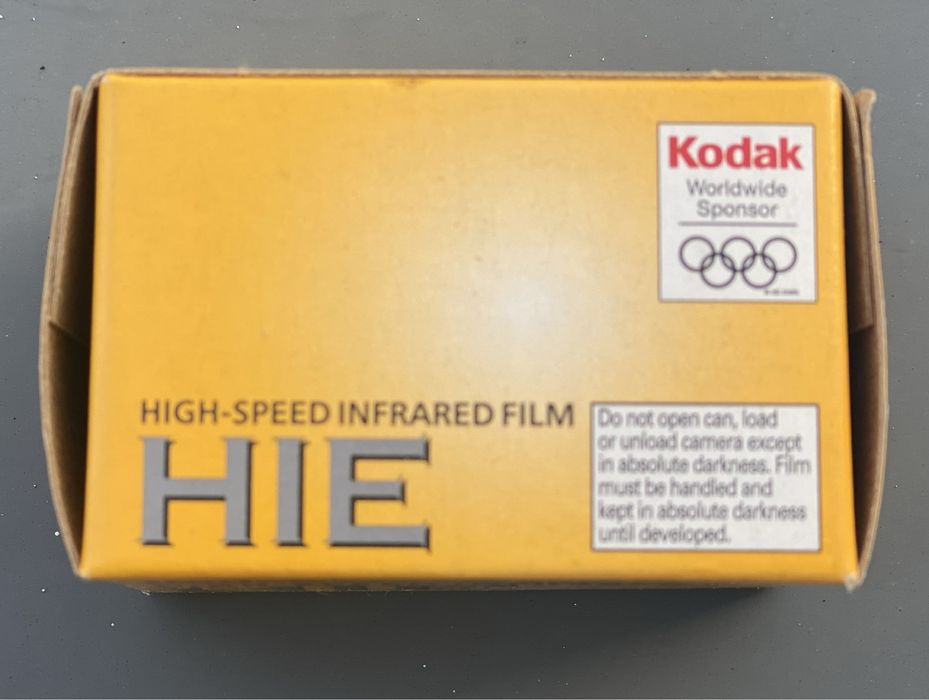 Filme Kodak HIE infrared 35mm