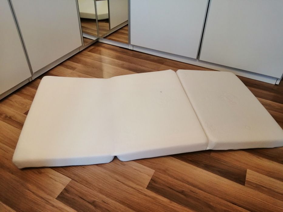 Materac dziecięcy składany