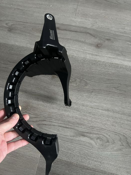 Кронштейн розширювального бачка BMW F10