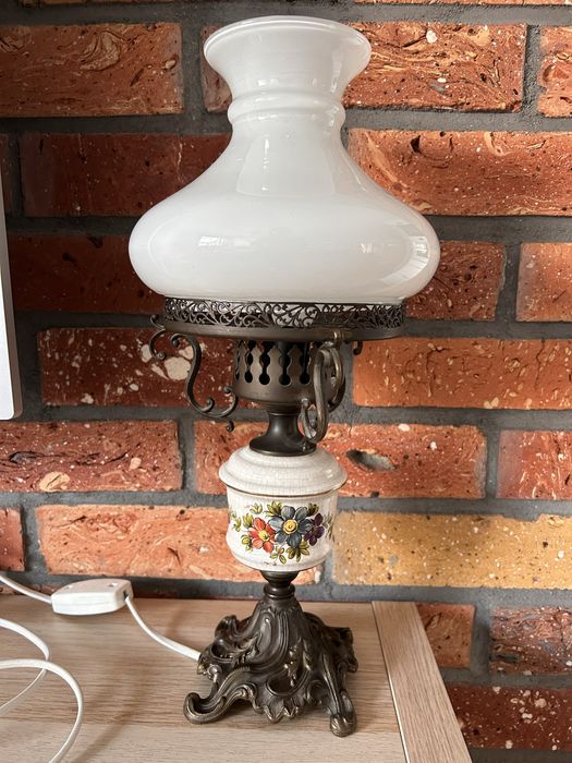 Piekna lampa stylowa wys 41 cm