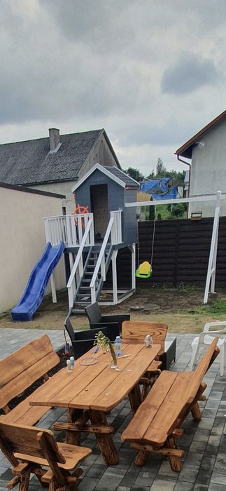 Domek zjeżdzalnia hustawka dla dzieci