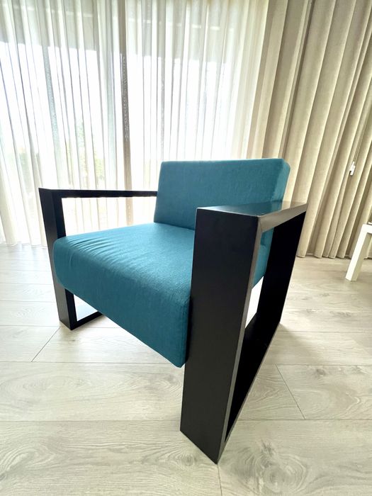 Dois Cadeiroes azul petroleo