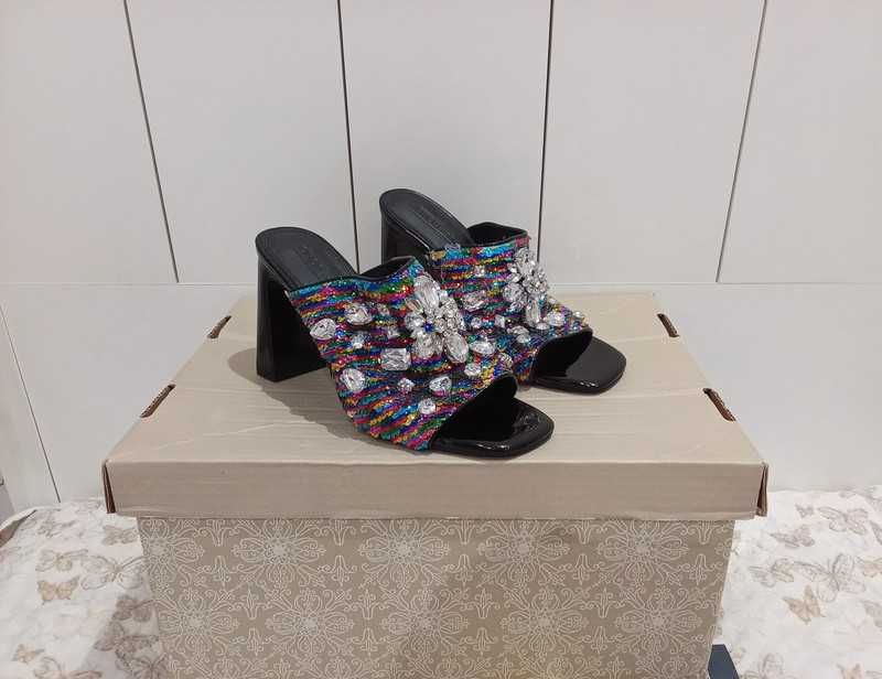 klapki na słupku marki ASOS roz. 38 wkładka 24 cm