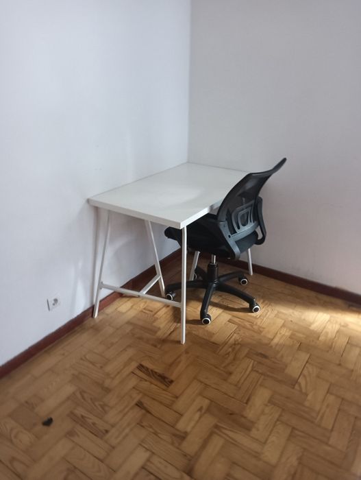 Secretária tampo branco