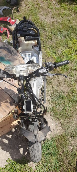 Honda X 8 R  para peças