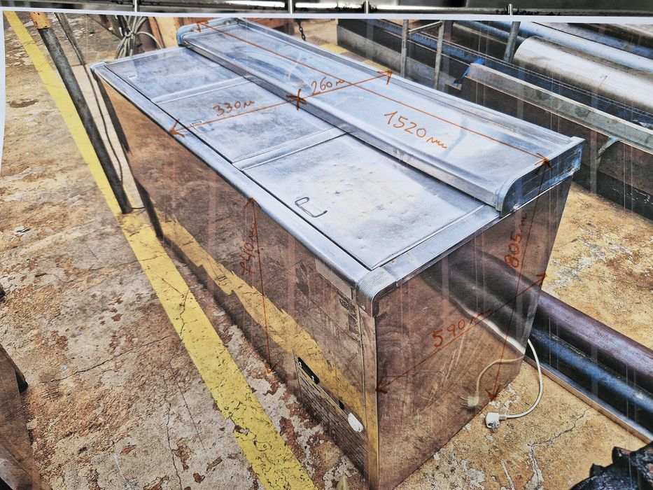 Vendo várias bancadas, frigorificos, e hote apanha fumos inox em boas condições.