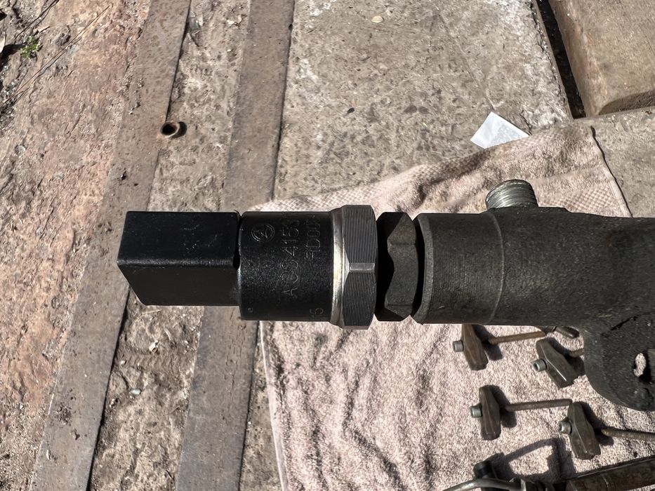 рампа 2.2 cdi W202/210 Vito OM611