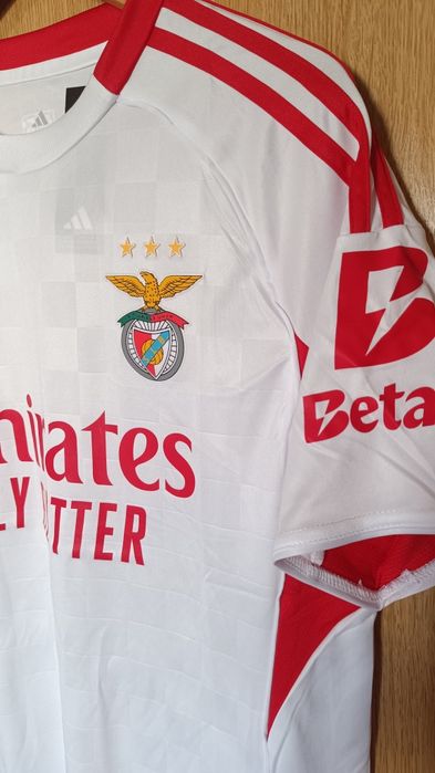 Benfica Camisola secundária 2025/26