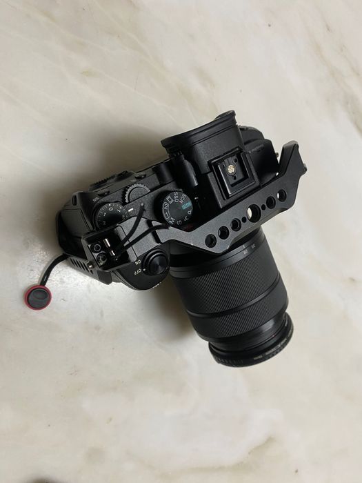 Sony a7iii + 28-70 f3.5/5.6 + Smallrig cage + filtro ND