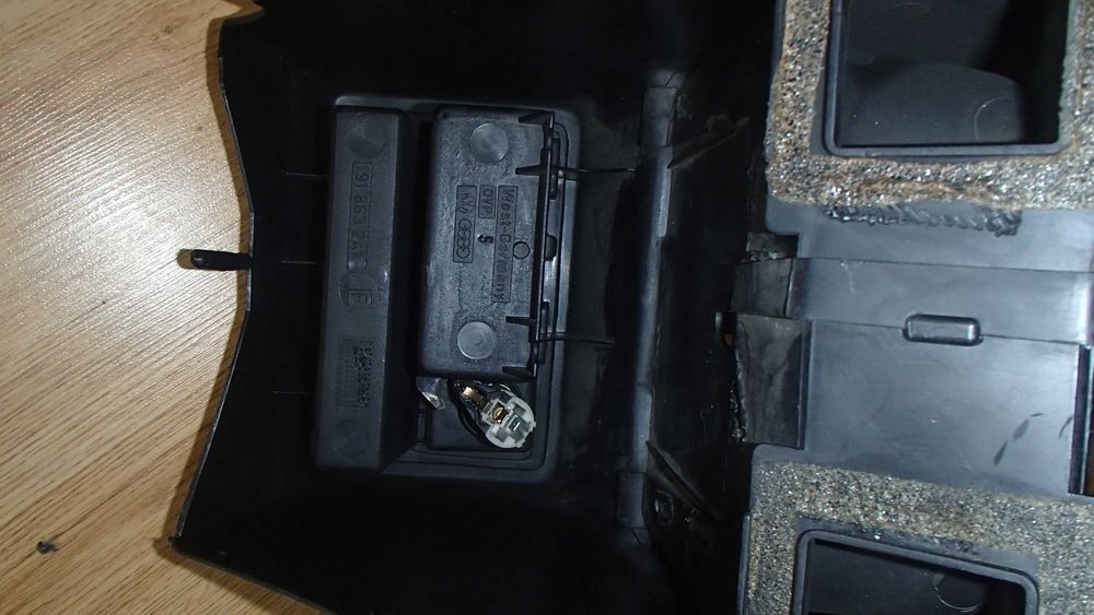 tunel środkowy z mieszkiem VW Golf II 2 MK2