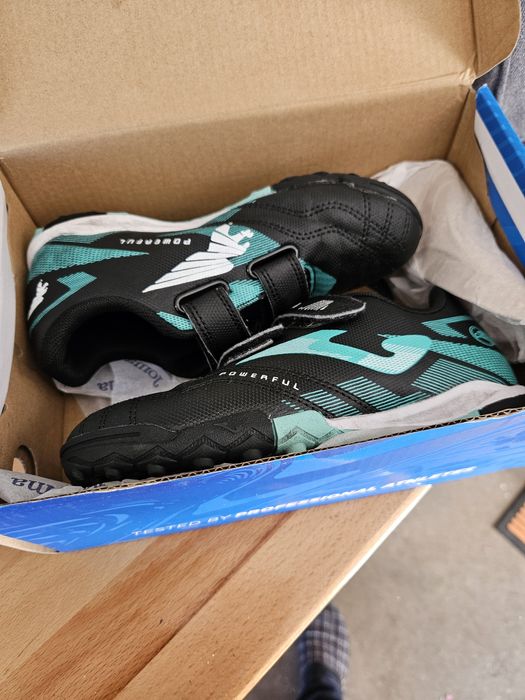 Buty Joma, rozmiar 30, super stan, korki do piłki nożnej