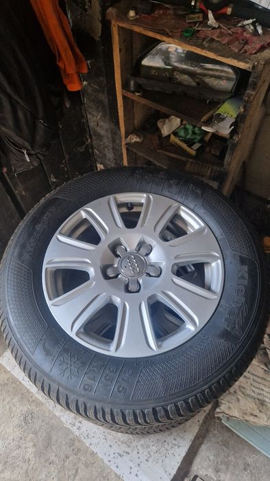 Оригінальні титани 5/112 ауді а6с6,з новою резиною 215/65/R16