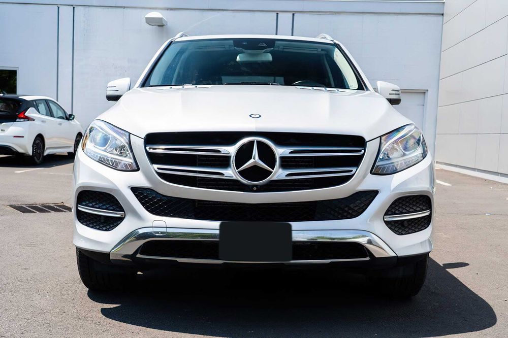 Mercedes-Benz GLE 300      2016