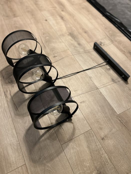 Lampa sufitowa wiszaca