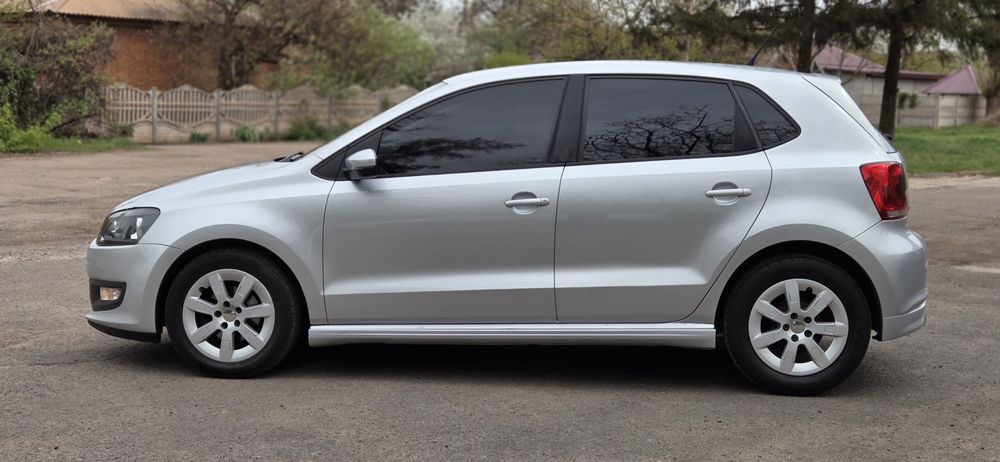 Volkswagen Polo 2012 год