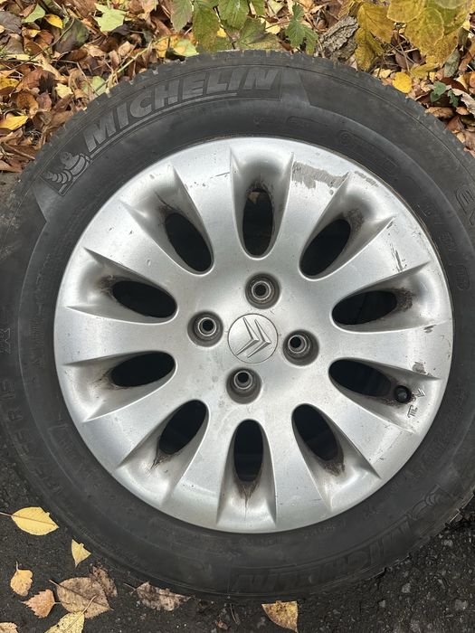 Літні шини Michelin + диски на Citroën 185/65/r15 88H