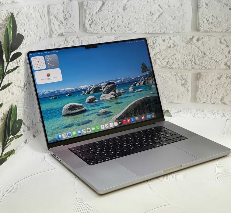 MacBook Pro A2485 (16, 2021) M1 Pro/16/512Gb/АКБ 87%/Магазин/Гарантія!