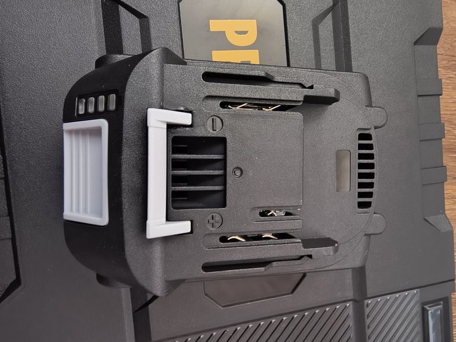 Шуруповерт Procraft PA18LiH DFR 80Нм/з'ємний патрон/ з ударом