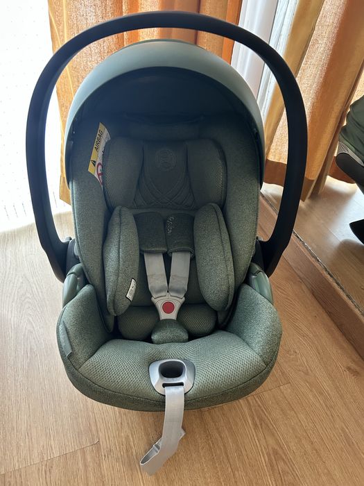 Ovo Cybex Cloud T com redutor, capa e adaptadores