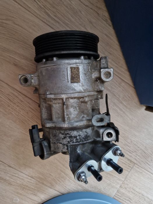 Compressor Ar Condicionado Bosch 1 986 AD1 010 – Peugeot/Citroën – Para Reparação
