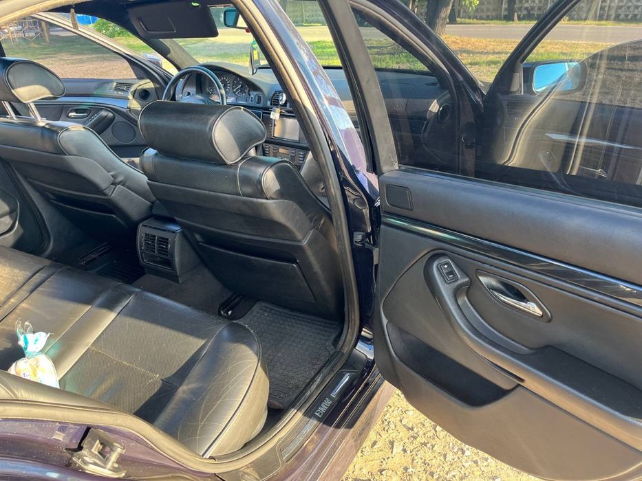 Продам BMW e39 520( обмен на мото )