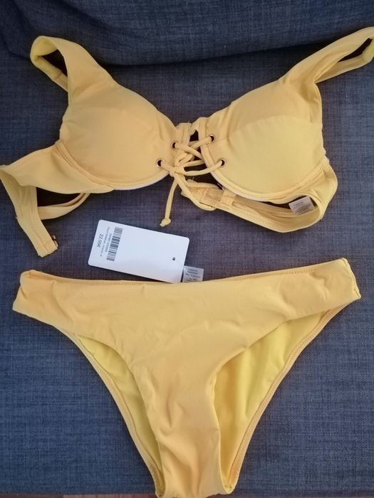Bikinis  Giraças Novos