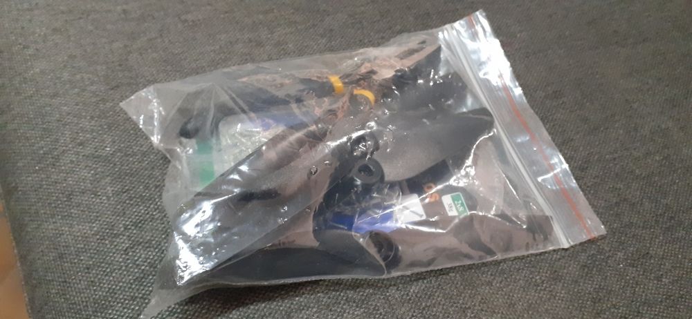 MJX Bugs 6 Drone with Screen64284938286722123