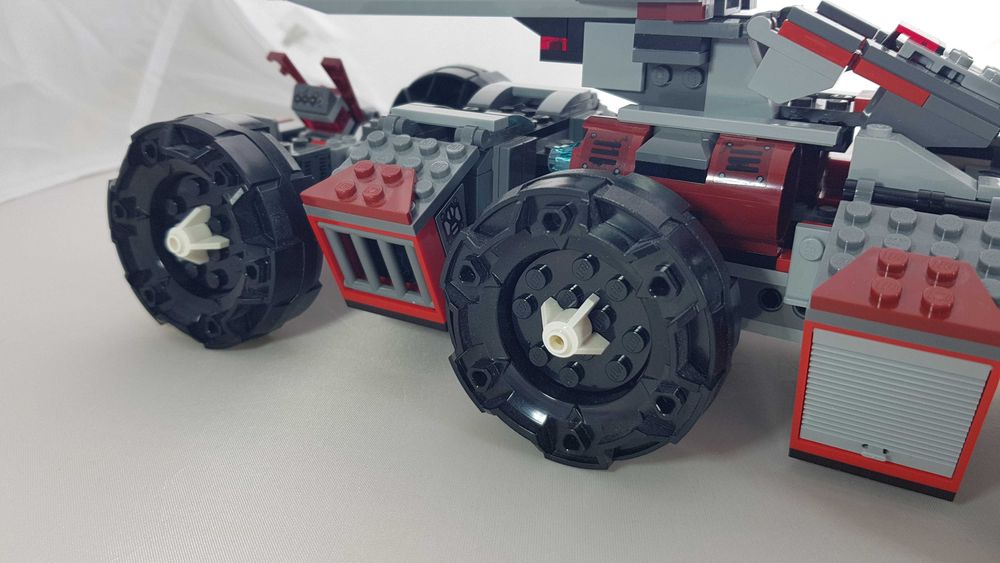 Zestaw LEGO Chima 70009 Pojazd bojowy Worriza