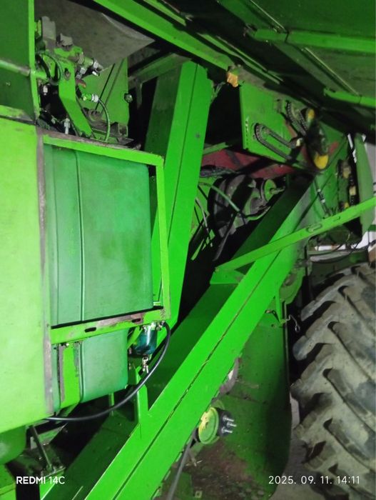 Комбайн джон дір