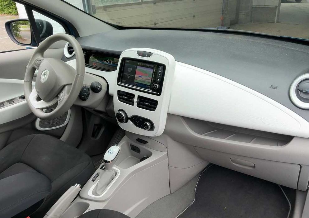 Renault Zoe R90 41Kw *c/bateria * 2017 * Keyless