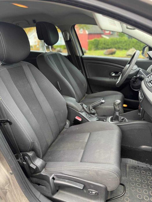 RENAULT MEGANE 1.5 Дизель 2011