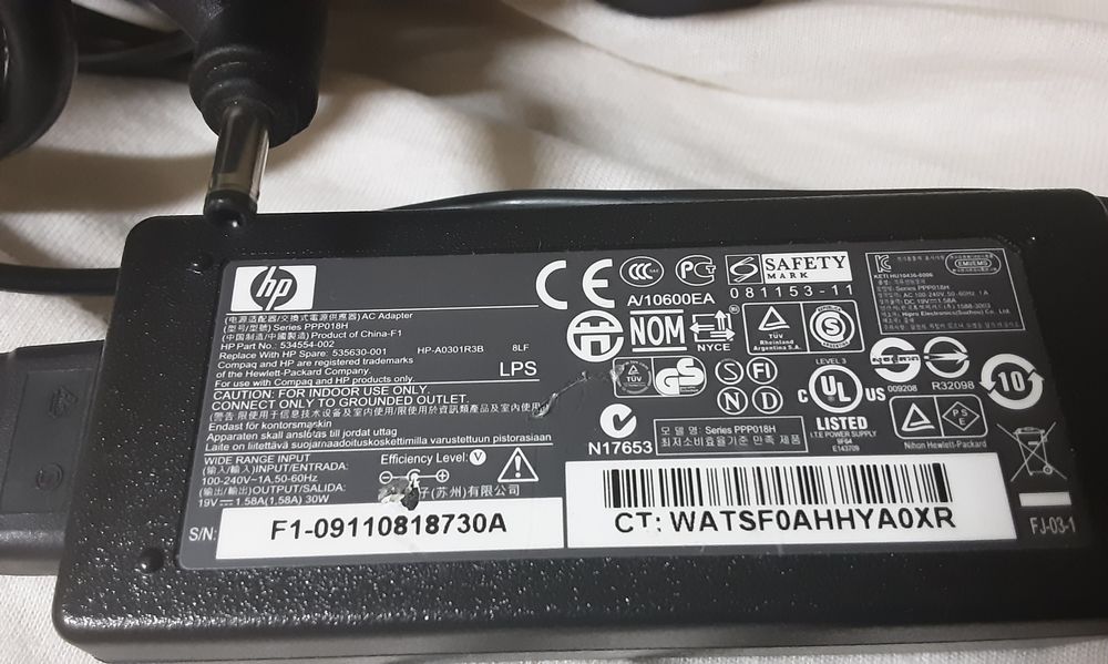 8x Cargadores Laptop neetbok