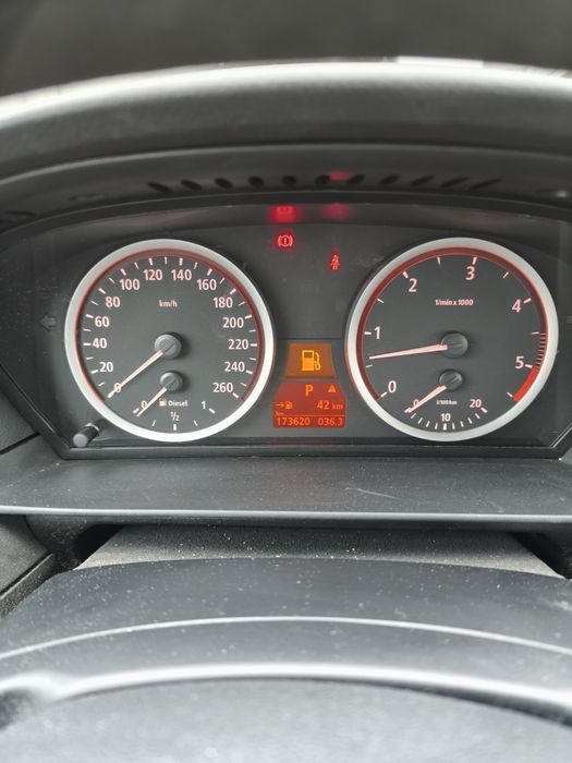 BMW  e61.  3.0 D
