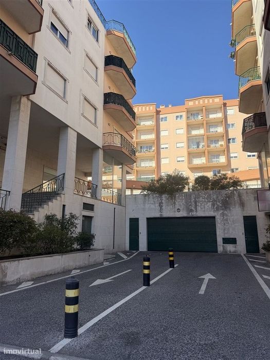 Garagem  Venda em Massamá e Monte Abraão,Sintra