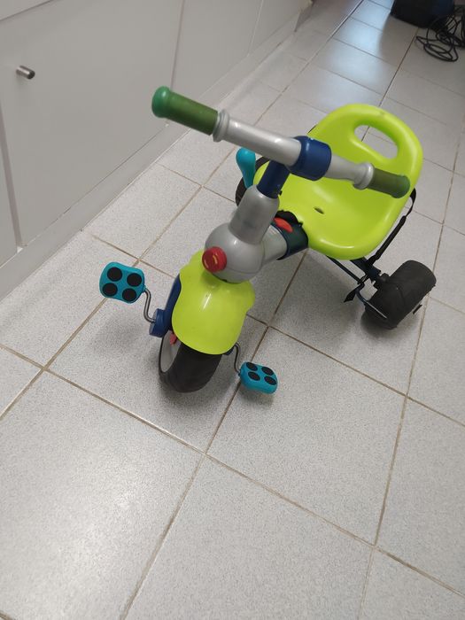 Triciclo para criança