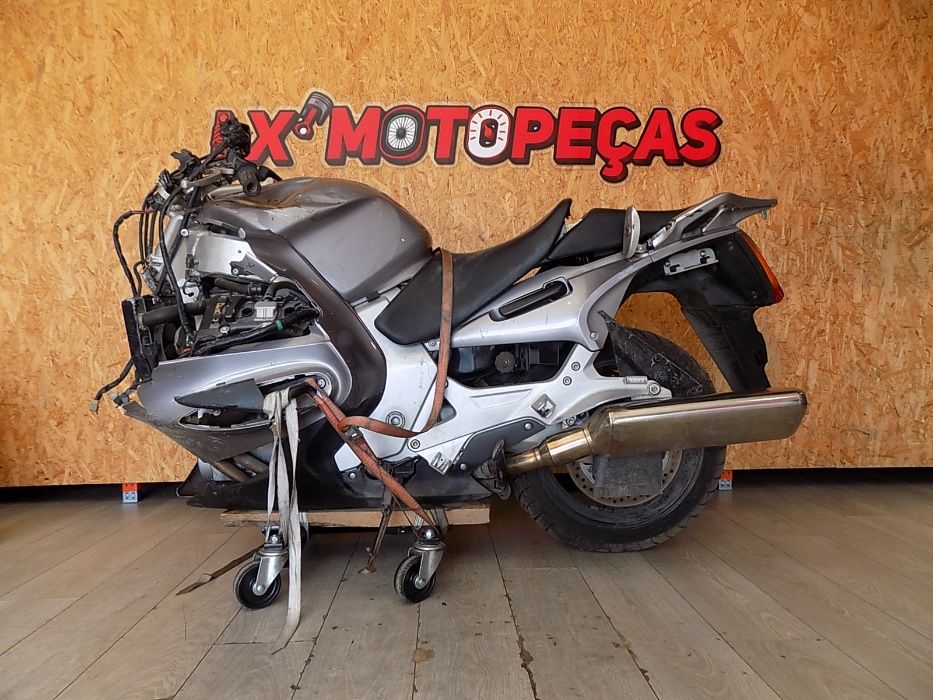 ST 1300 Pan-European para peças