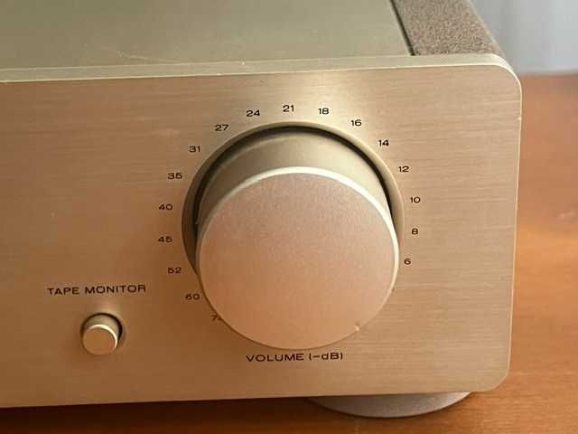 MARANTZ DAC 1 digital audio controller