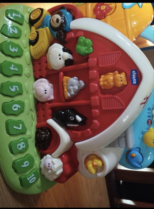 Casa Musical Chicco com Animais e Teclado