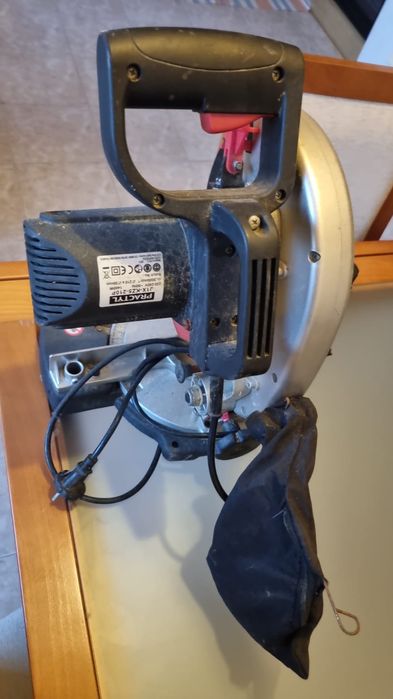 Serra de cortar madeira