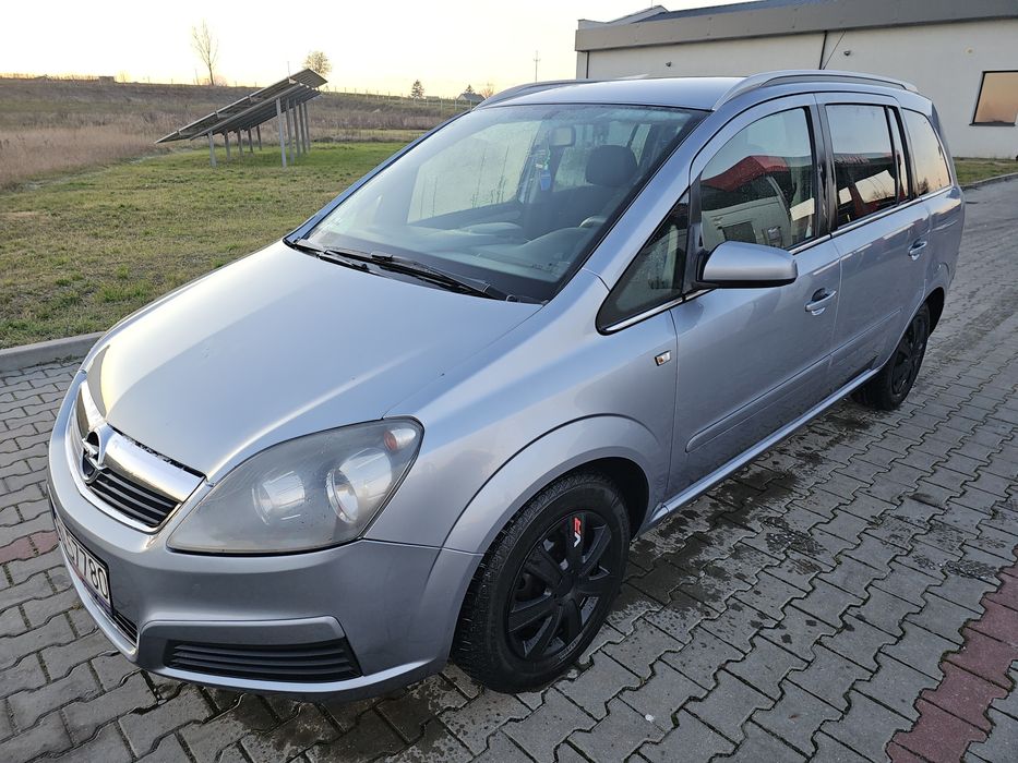 Sprzedam Opla Zafirę 1.8 16v LPG