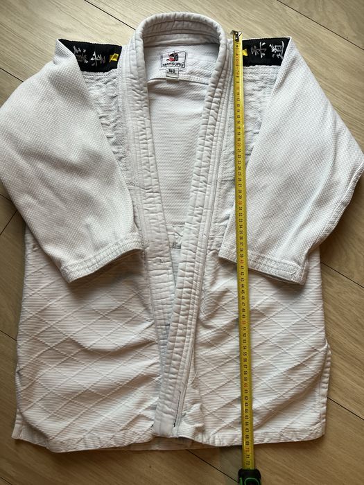 Góra od judogi Matsuru 140-150