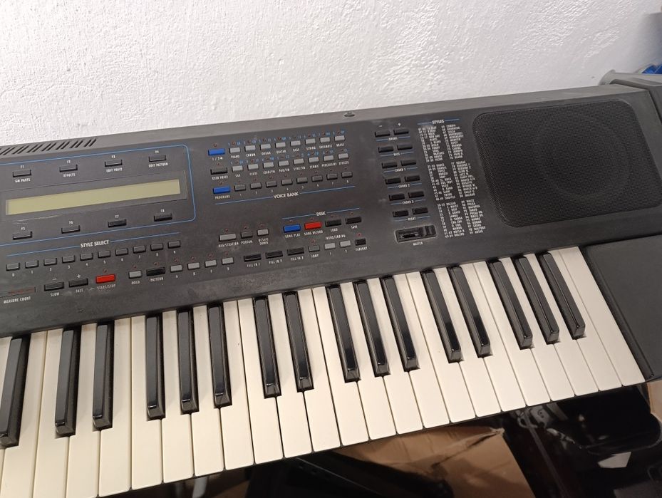 Soltona ms 60 Korg Roland. Yamaha