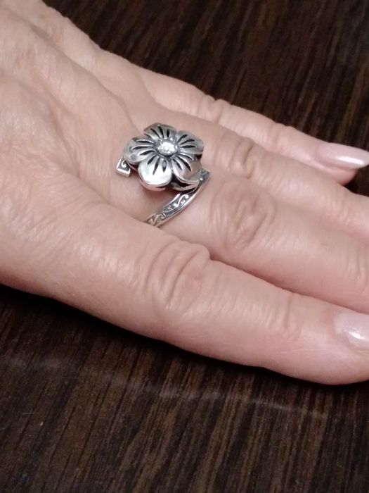 Каблучка срібна(кольцо,перстень)срібло(серебро 925 )18р.