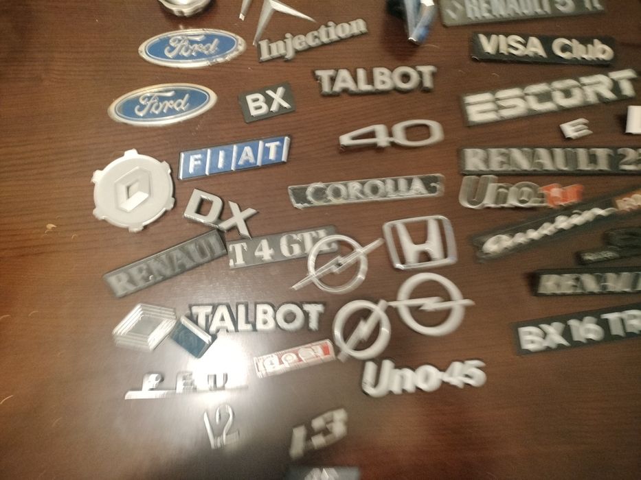 Símbolos Emblemas legendas de automóveis antigos