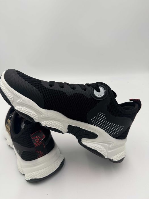 Sneakersy marki Cavalli Class Sport, model CM8635