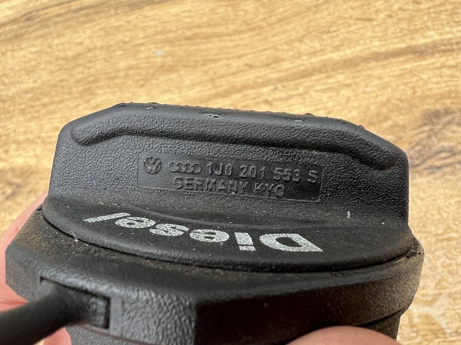 Кришка Горловини Баку Audi A6 C6 A4 B7 2.0 2.7 3.0 TDI Пробка