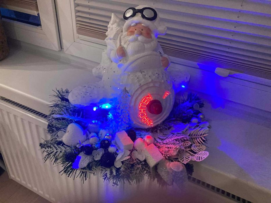 Świąteczny Mikołaj