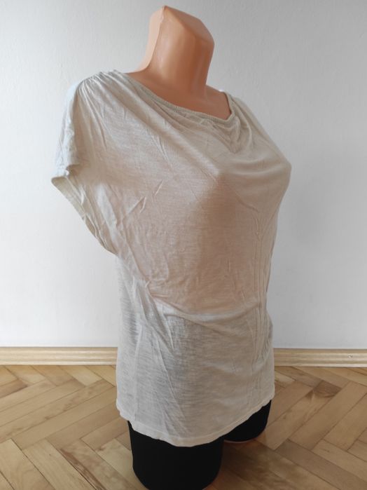 Biała bluzka ze srebrną nitką H&M